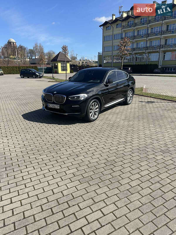 Внедорожник / Кроссовер BMW X4 2019 в Львове