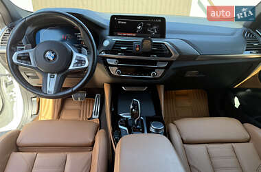 Позашляховик / Кросовер BMW X4 2021 в 