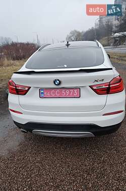 Внедорожник / Кроссовер BMW X4 2015 в 