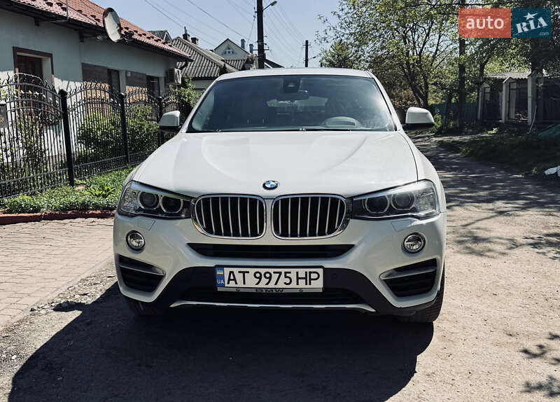 Внедорожник / Кроссовер BMW X4 2017 в 