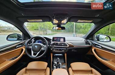 Позашляховик / Кросовер BMW X4 2019 в 