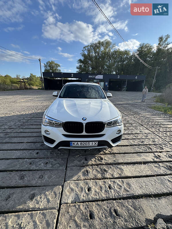 Позашляховик / Кросовер BMW X4 2014 в 