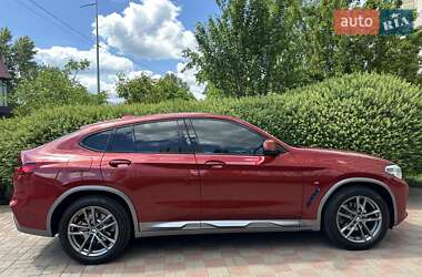 Позашляховик / Кросовер BMW X4 2018 в 