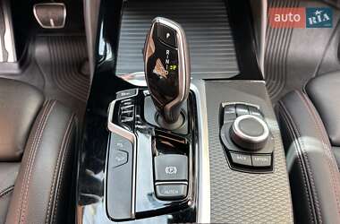 Позашляховик / Кросовер BMW X4 2018 в 