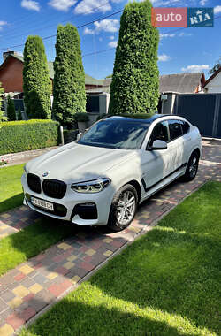 Внедорожник / Кроссовер BMW X4 2018 в Хмельницком