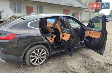Внедорожник / Кроссовер BMW X4 2019 в 