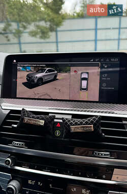 Внедорожник / Кроссовер BMW X4 2019 в 