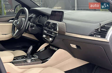 Позашляховик / Кросовер BMW X4 2019 в 