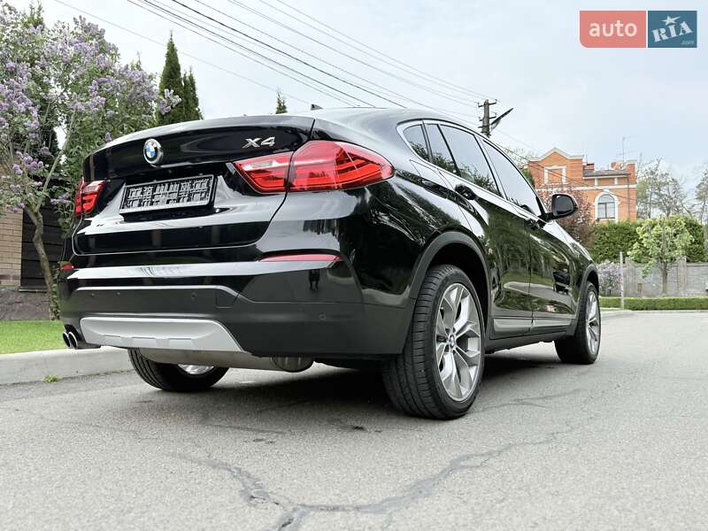 Внедорожник / Кроссовер BMW X4 2017 в Киеве