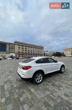 Позашляховик / Кросовер BMW X4 2015 в 
