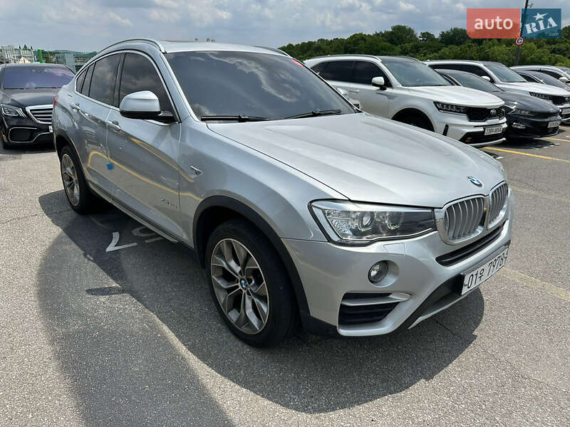 Внедорожник / Кроссовер BMW X4 2015 в 