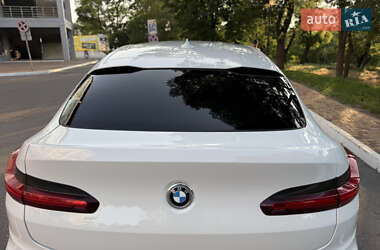 Внедорожник / Кроссовер BMW X4 2021 в 
