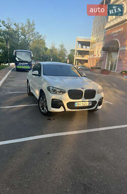 Внедорожник / Кроссовер BMW X4 2021 в 