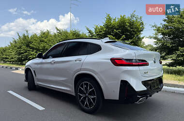 Внедорожник / Кроссовер BMW X4 2022 в 