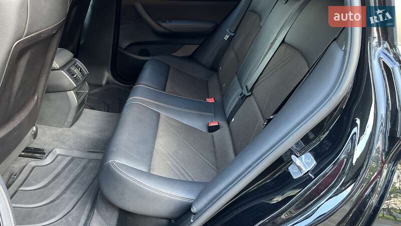 Позашляховик / Кросовер BMW X4 2016 в Житомирі