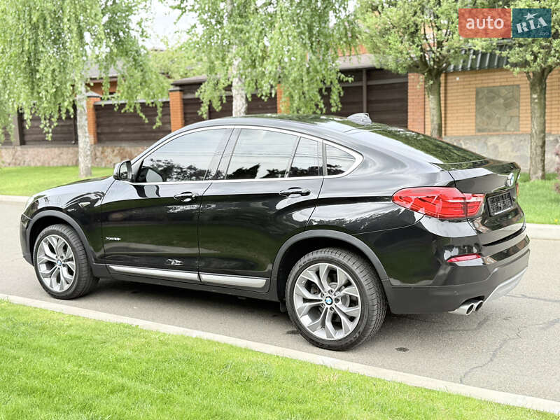 Внедорожник / Кроссовер BMW X4 2017 в Киеве