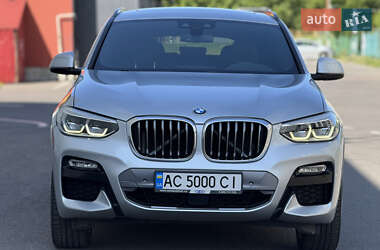 Внедорожник / Кроссовер BMW X4 2018 в 