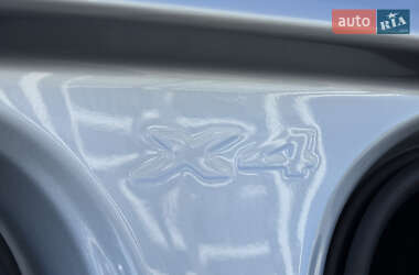 Внедорожник / Кроссовер BMW X4 2018 в 