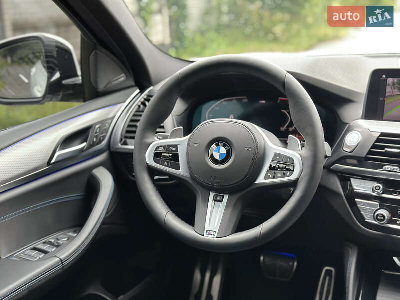 Внедорожник / Кроссовер BMW X4 2020 в Киеве