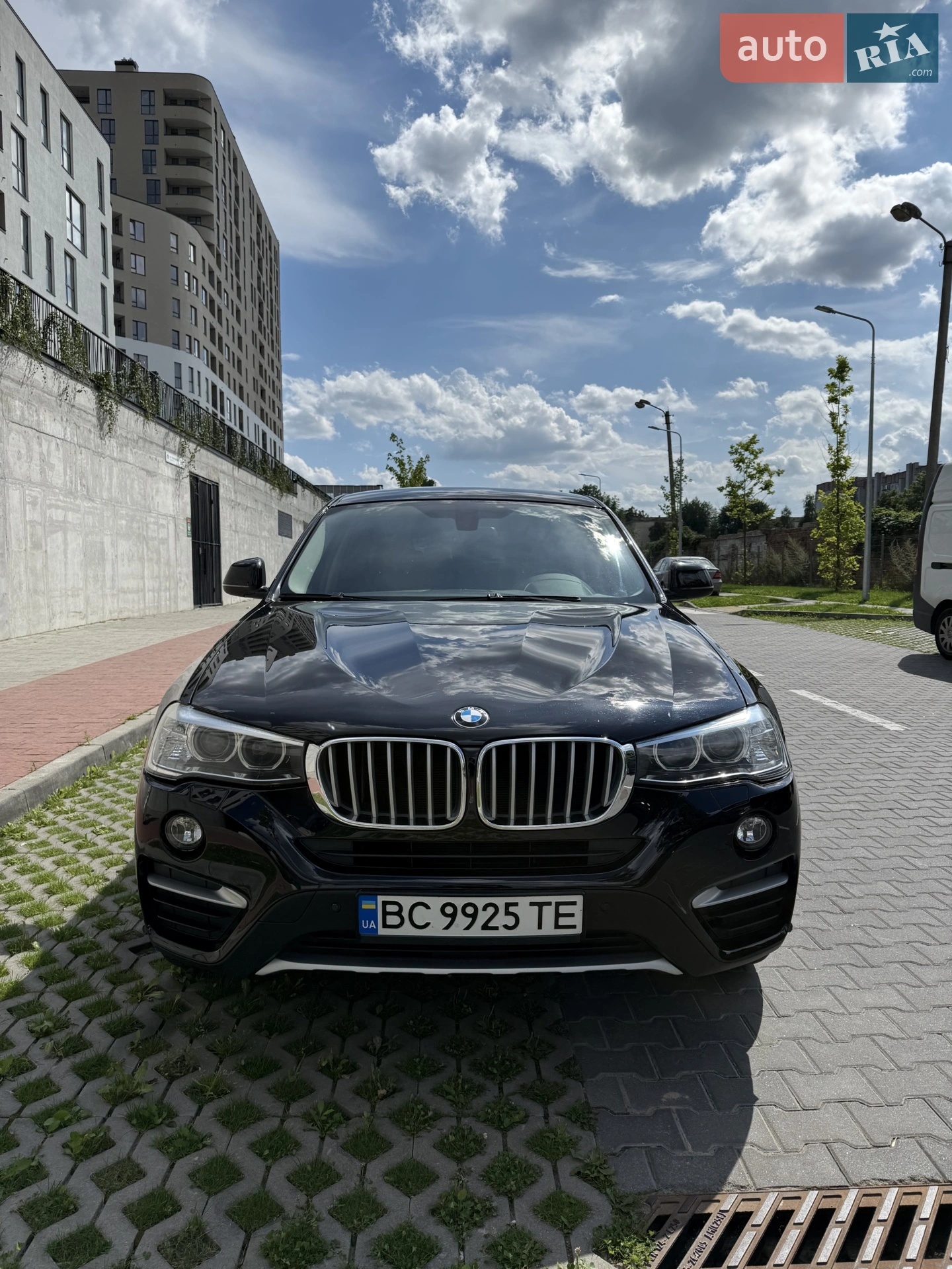 2017 BMW X4 - мініатюра 3