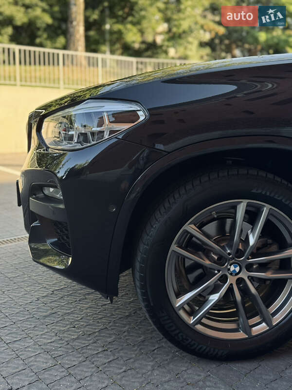 Внедорожник / Кроссовер BMW X4 2020 в Львове
