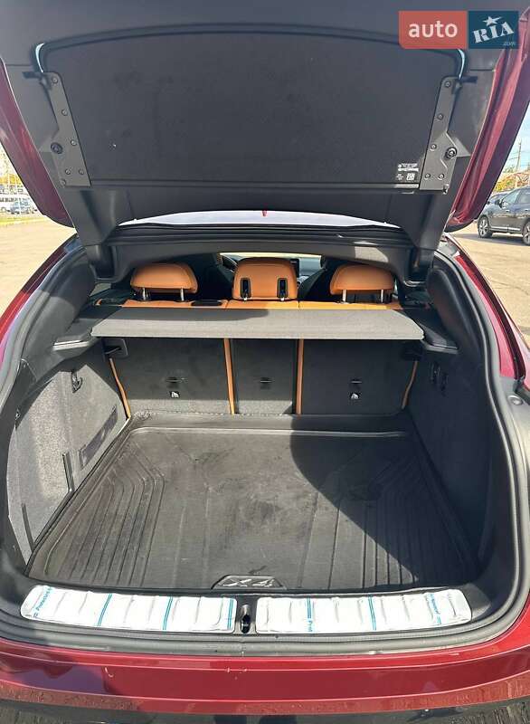 Внедорожник / Кроссовер BMW X4 2022 в Николаеве