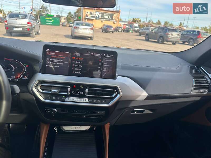 Внедорожник / Кроссовер BMW X4 2022 в Николаеве