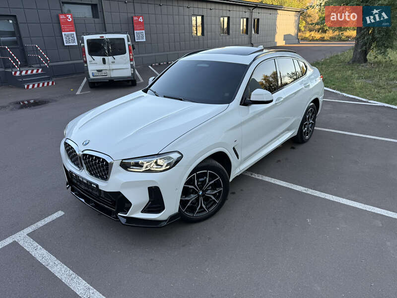 Внедорожник / Кроссовер BMW X4 2022 в Киеве