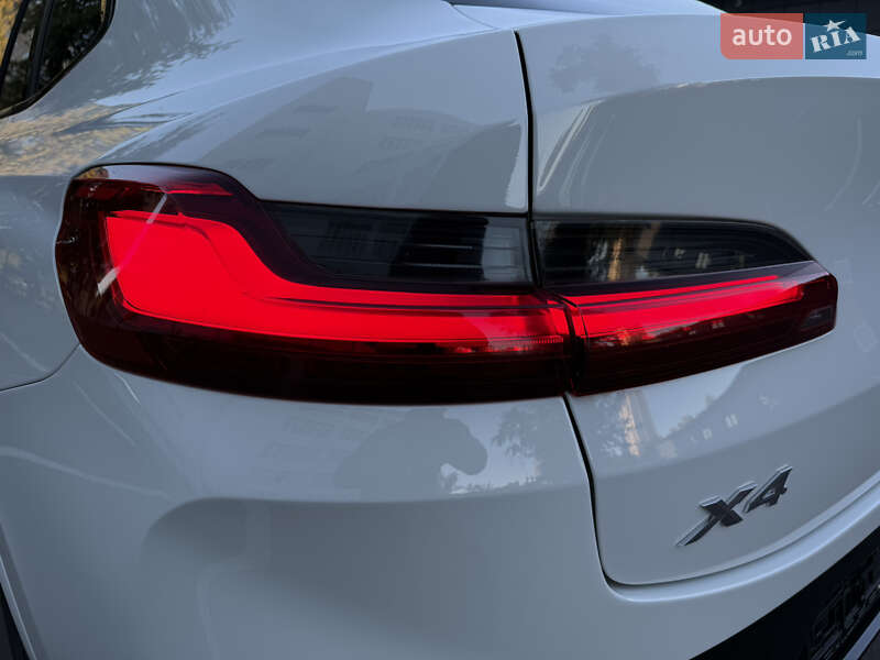 Внедорожник / Кроссовер BMW X4 2022 в Киеве