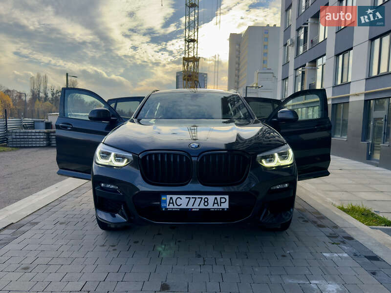 Внедорожник / Кроссовер BMW X4 2020 в Луцке