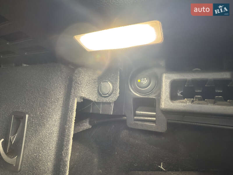 Внедорожник / Кроссовер BMW X4 2020 в Луцке