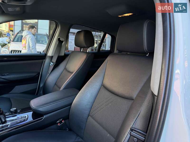 Позашляховик / Кросовер BMW X4 2016 в Львові