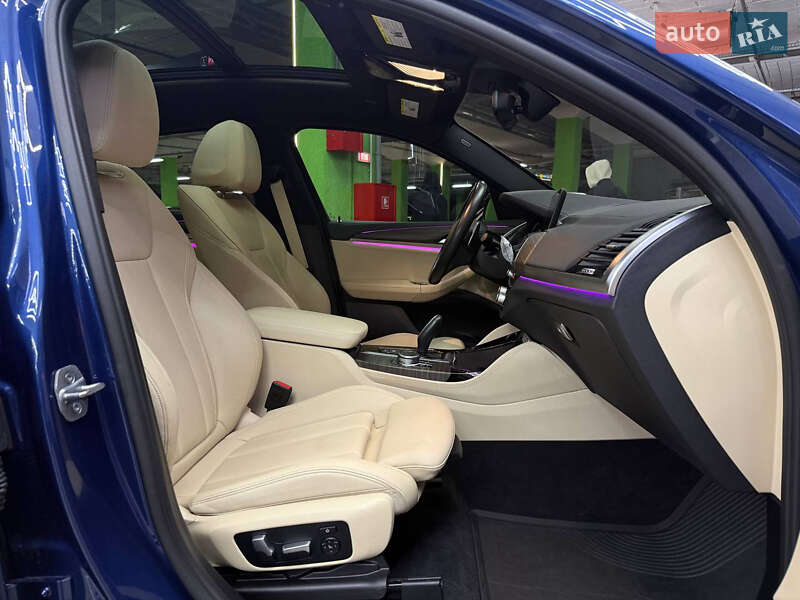 Внедорожник / Кроссовер BMW X4 2019 в Киеве