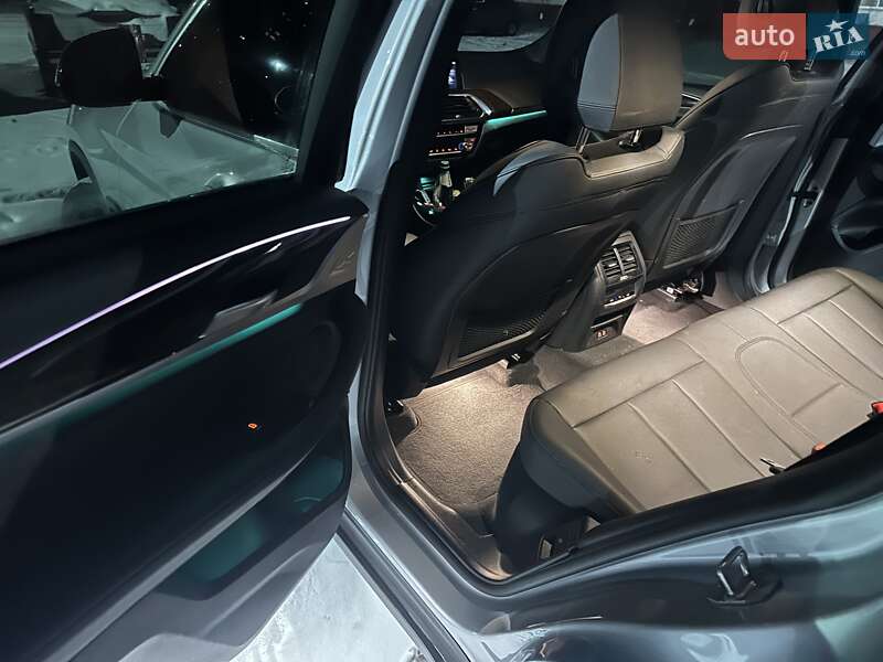 Позашляховик / Кросовер BMW X4 2021 в Києві