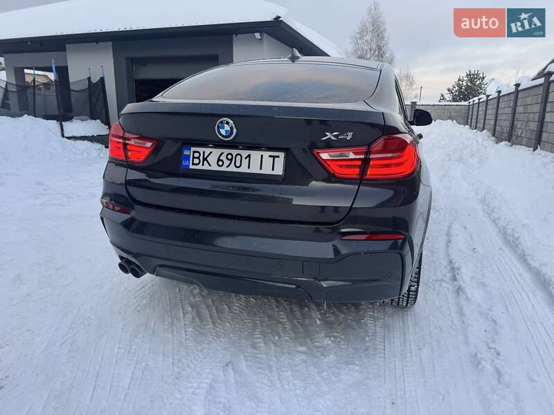 Внедорожник / Кроссовер BMW X4 2015 в Костополе