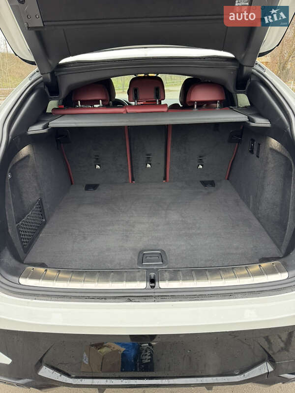 Внедорожник / Кроссовер BMW X4 2023 в Харькове