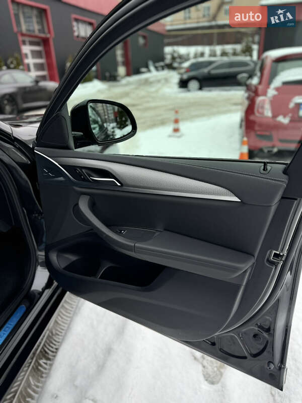 Позашляховик / Кросовер BMW X4 2019 в Києві фото 11 Позашляховик / Кросовер BMW X4 2019 в Києві