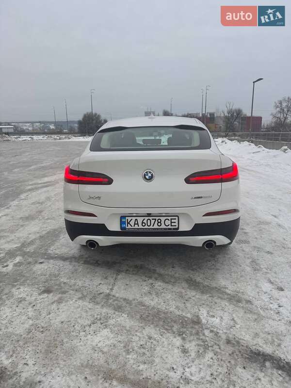 Внедорожник / Кроссовер BMW X4 2021 в Киеве