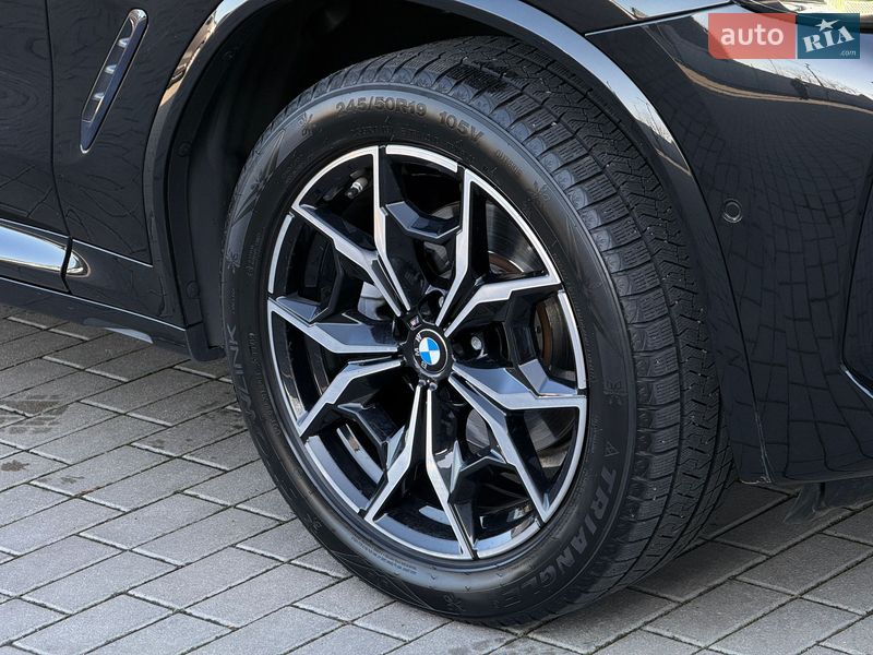 Внедорожник / Кроссовер BMW X4 2021 в Мукачево