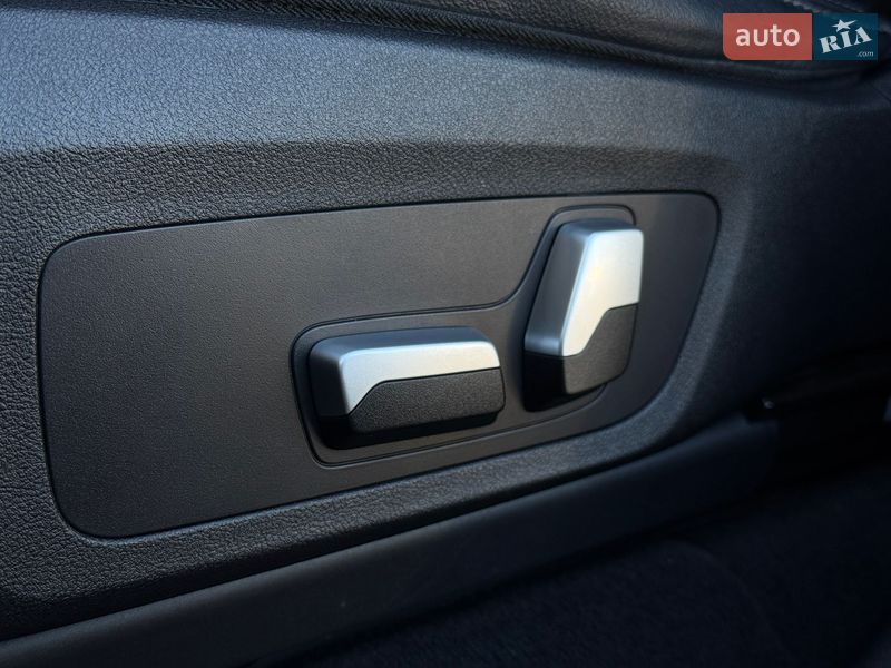 Внедорожник / Кроссовер BMW X4 2021 в Мукачево