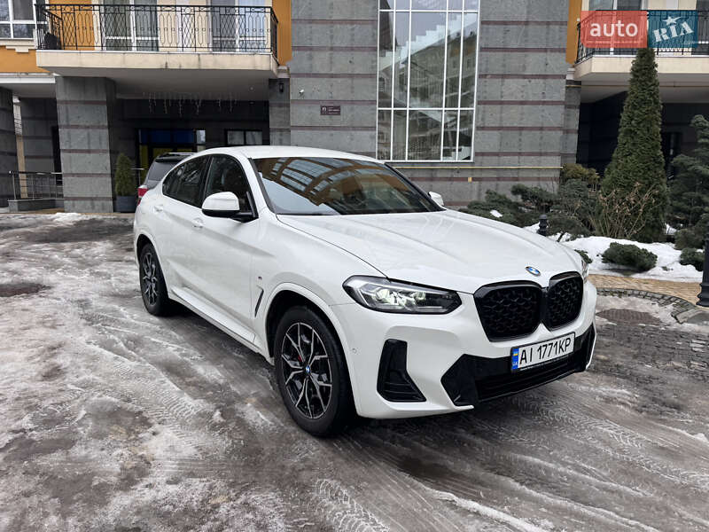 Внедорожник / Кроссовер BMW X4 2022 в Киеве