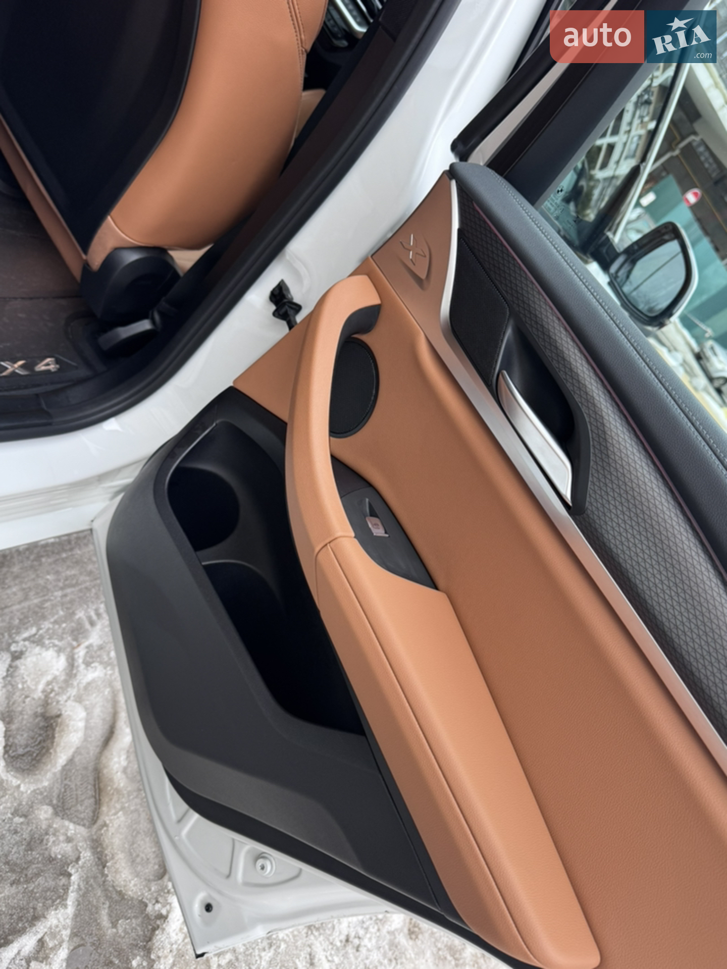 2022 BMW X4 - мініатюра 48