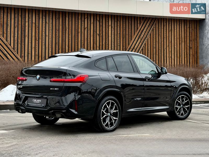 Внедорожник / Кроссовер BMW X4 2022 в Киеве