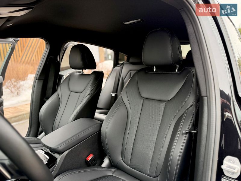 Внедорожник / Кроссовер BMW X4 2022 в Киеве