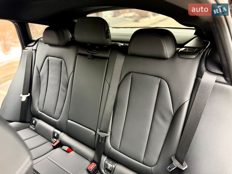 Внедорожник / Кроссовер BMW X4 2022 в Киеве