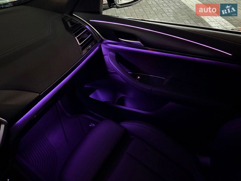 Внедорожник / Кроссовер BMW X4 2022 в Киеве