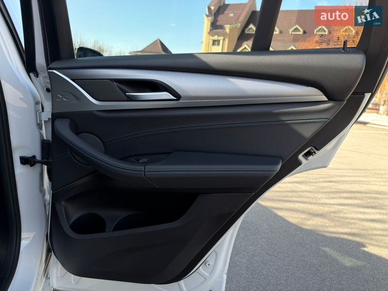 Внедорожник / Кроссовер BMW X4 2019 в Киеве