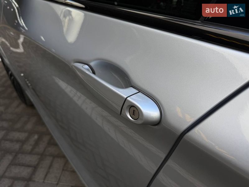 Внедорожник / Кроссовер BMW X4 2017 в Киеве