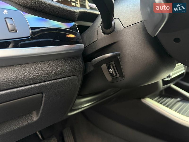 Внедорожник / Кроссовер BMW X4 2017 в Киеве