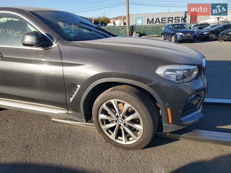 Внедорожник / Кроссовер BMW X4 2019 в Киеве